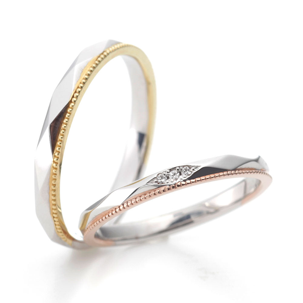 "antique and European wedding ring （wedding band,marriage ring）from the Aglobe japan's cherluv collection.
Combination marriage ring（wedding ring,wedding band） in platinum and K18 pink gold（K18 Yellow Gold）.
Straight type Milled rings."