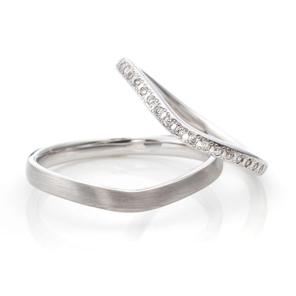"Simple,standard and European wedding ring （wedding band,marriage ring）from the Aglobe japan's vivage collection.
Platinum900 wedding ring （wedding band,marriage ring） with Simple and European texture.
Straight type diamond eternity ring
Rings with surface treatment.
"