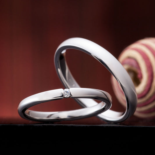 "Japanesestyle wedding ring （wedding band,marriage ring）from the Aglobe japan's ironoha collection.
Platinum900 wedding ring （wedding band,marriage ring） with simple and standard texture."