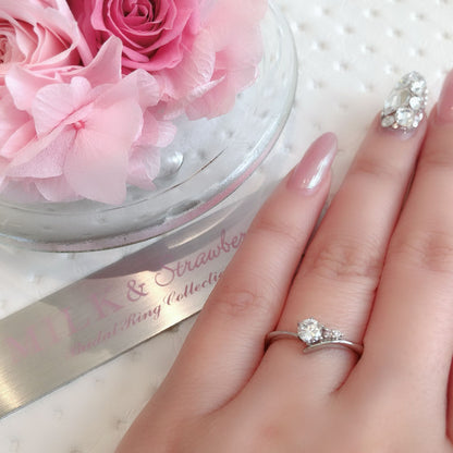 Lab-grown diamond engagement ring 