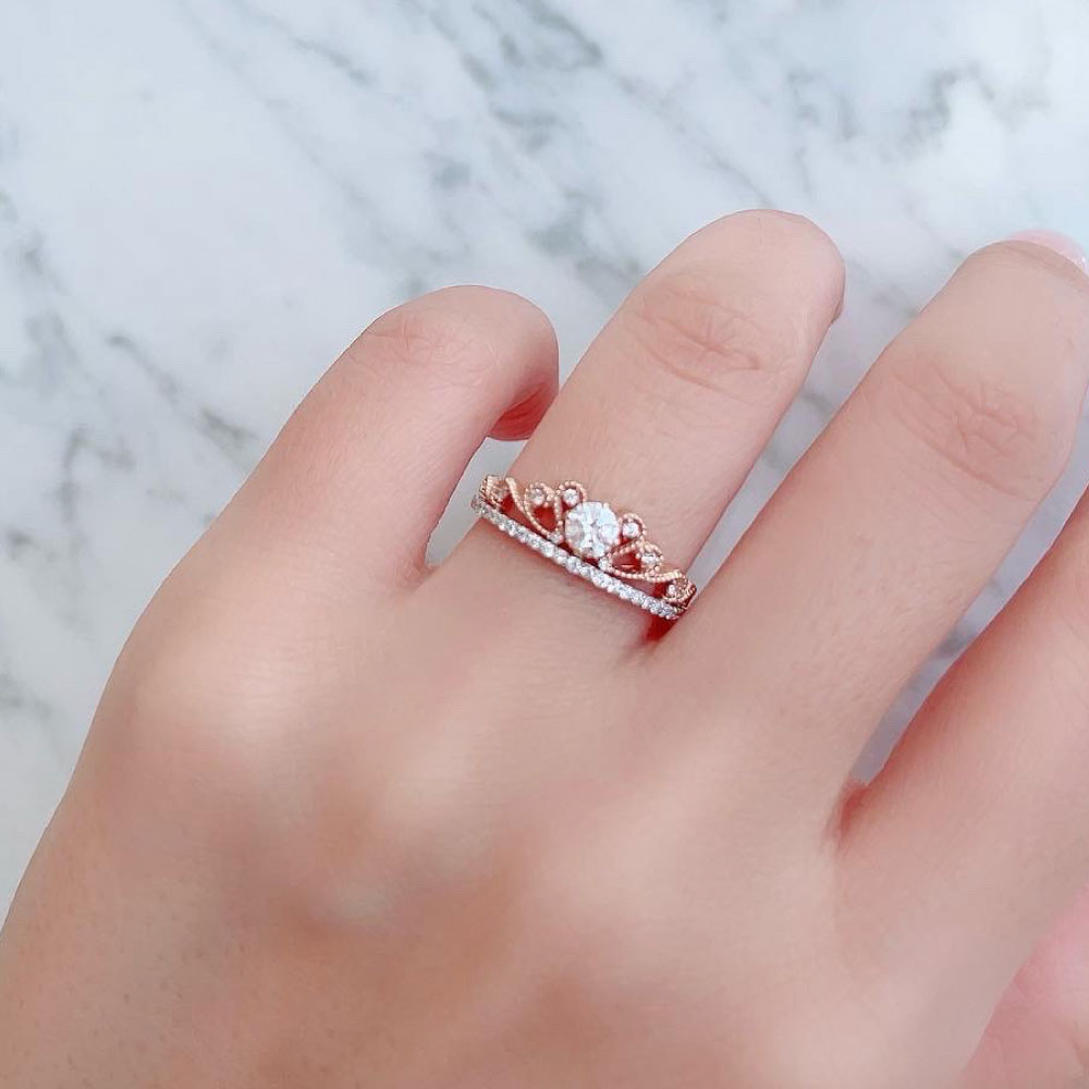 Lab-grown diamond engagement ring 